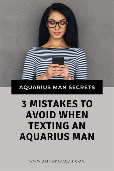 How to Start a Conversation With an Aquarius Man